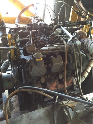 ขาย Atlas Copco XAS 555 เครื่องยนต์ Benzพร้อมใช้งาน โอเวอร์ฮอนใหม่หมด เเรงลม 300 Psi  21 Bar