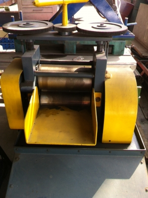 เครื่องรีด (มอเตอร์ Hitachi 15 แรง)