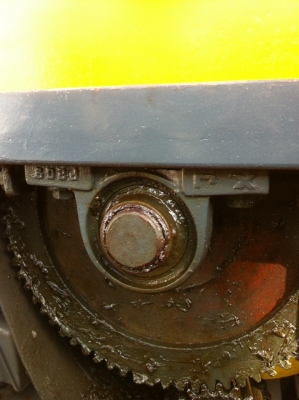 เครื่องรีด (มอเตอร์ Hitachi 15 แรง)