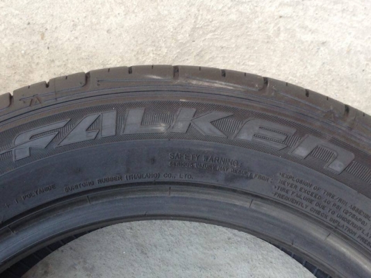 ยาง FALKEN 185-60-15 ปี 15 ครบชุด 4 เส้น 4000  สภาพสวยๆถอดป้ายแดงไม่มีปะไม่บวม ดอกยางเหลือเยอะวิ่งใช้งานใด้อีกนานค่ะ