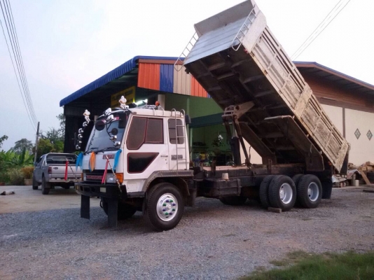 ขายรถบรรทุกสิบล้อดัมพ์ Mitsubishi MA เครื่อง 6D16-195 แรง ปี 44 ซีเรียล 22,xxx กระบะดัมพ์สามมิตร