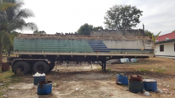 ขาย หางเทนเลอร์บรรทุกน้ำมัน 30,000 ลิตร 9 ห้อง ยาว 10 เมตร 2 คาน อู่ PANUS เอกสารเล่มทะเบียนพร้อมโอน ขาย หางเทนเลอร์บรรทุกน้ำมัน 30,000 ลิตร 9 ห้อง ยาว 10 เมตร 2 คาน อู่ PANUS เอกสารเล่มทะเบียนพร้อมโอน