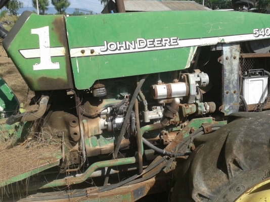 ขาย รถไถ 2 เพลา JOHN DEERE 5403 เอกสารเล่มทะเบียนพร้อม อุปกรณ์มีแต่ผานดันหน้า