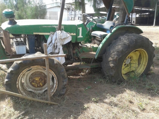 ขาย รถไถ 2 เพลา JOHN DEERE 5403 เอกสารเล่มทะเบียนพร้อม อุปกรณ์มีแต่ผานดันหน้า