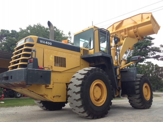 KOMATSU WA400-3E นำเข้าจากญี่ปุ่น 090-986-2521 อ๊อบ KOMATSU WA400-3E นำเข้าจากญี่ปุ่น 090-986-2521 อ๊อบ