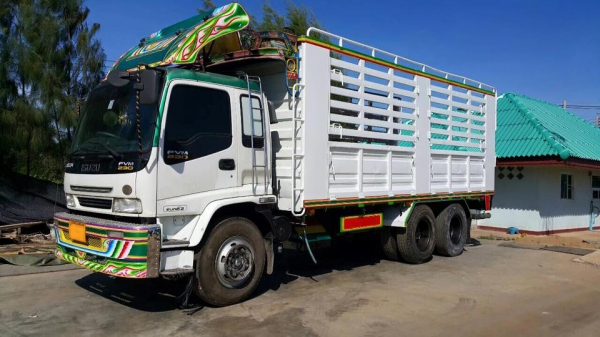 10ล้อเพลาเดียว ISUZU DECA FVM-230แรง ยูโร-2 ปี50 (ฉลอง50ปีฯ) กระบะเกษตร ST.ล่อง/ไม่ดั้ม **ขาย ISUZU DECA FVM-230 HP 10ล้อ1เพลา กระบะเหล็กเกษตร อู่.ST. ล่อง/ไม่ดั้ม สภาพเดิมๆ พร้อมใช้งาน ISUZU DECA FVM32N2 4 6HE1-Turbo 230แรง EURO-2 10ล้อเพลาเดียว ISUZU DECA FVM-230แรง ยูโร-2 ปี50 (ฉลอง50ปีฯ) กระบะเกษตร ST.ล่อง/ไม่ดั้ม **ขาย ISUZU DECA FVM-230 HP 10ล้อ1เพลา กระบะเหล็กเกษตร อู่.ST. ล่อง/ไม่ดั้ม สภาพเดิมๆ พร้อมใช้งาน ISUZU DECA FVM32N2 4 6HE1-Turbo 230แรง EURO-2