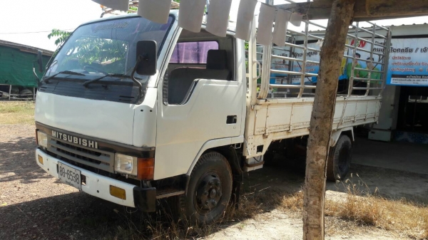 หกล้อ มิตซู แคนเตอร์ FE94E 110 ช่วงยาว 4.30ม สภาพพร้อมใช้ สวยบางเดิม ทะเบียนพร้อมโอน หกล้อ มิตซู แคนเตอร์ FE94E 110 ช่วงยาว 4.30ม สภาพพร้อมใช้ สวยบางเดิม ทะเบียนพร้อมโอน