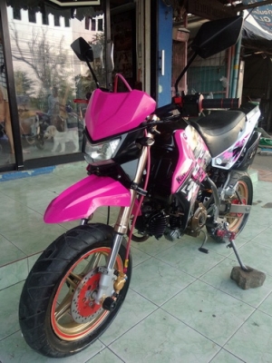 KSR ล้อแม็ก (สตร์ทมือ) เครื่องเดิมสนิท รถปี57 ราคาเร้าๆครับ