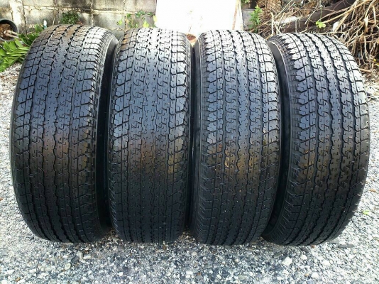 ขายยาง บริดสโตน 245/65R17  ปี14 ยางสวยสดไม่มีปะ จำนวน 1 ชุด
