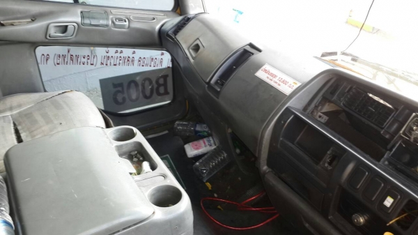 ขายด่วนFUSO M6 260เพลาเดียวตู้แห้งมีลิฟหลังขึ้นของยาว7.50เมตรราคาเบาๆโทร0856842587 ขายด่วนFUSO M6 260เพลาเดียวตู้แห้งมีลิฟหลังขึ้นของยาว7.50เมตรราคาเบาๆโทร0856842587