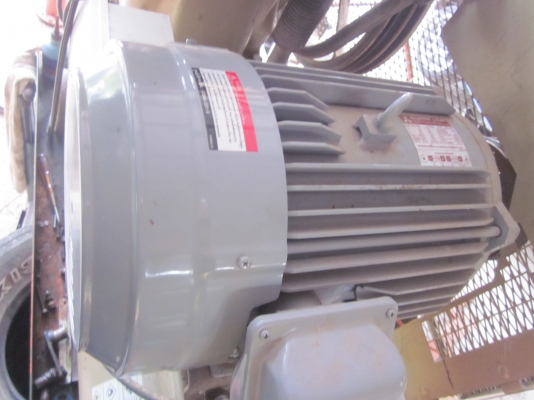 ขายปั๊มลม  5  แรง  โตชิบา