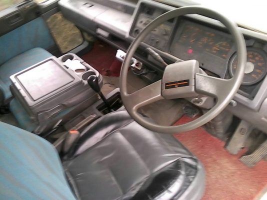 ขายรถบรรทุก 14 ล้อหัวลาก หัวลากนิสสัน คัส J เครื่อง 185 แรงม้า หางพื้นเรียบสามมิตร 2 เพลายาว 12 เมตร ราคา 470000