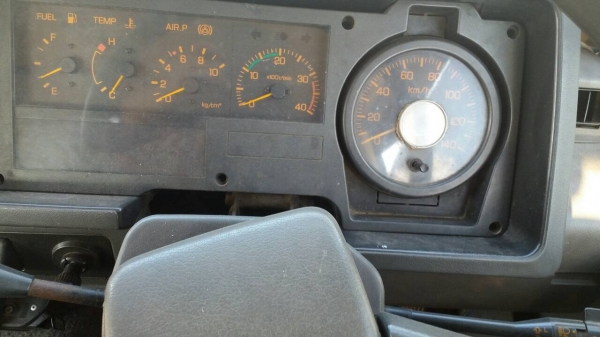 ขายรถบรรทุก 14 ล้อหัวลาก หัวลากนิสสัน คัส J เครื่อง 185 แรงม้า หางพื้นเรียบสามมิตร 2 เพลายาว 12 เมตร ราคา 470000