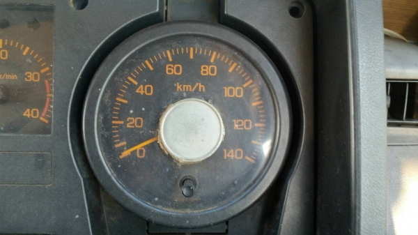 ขายรถบรรทุก 14 ล้อหัวลาก หัวลากนิสสัน คัส J เครื่อง 185 แรงม้า หางพื้นเรียบสามมิตร 2 เพลายาว 12 เมตร ราคา 470000