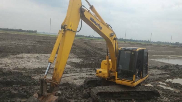 ขาย โคมัตสุ PC130-8 ชั่วโมง 11XXXเอกสารอินวอยซ์ พร้อมใช้งานครับ