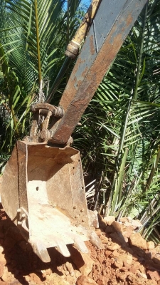 ขายรถแบคโฮ KOMATSU PC120-5 เอกสารอินวอย ราคา 550000