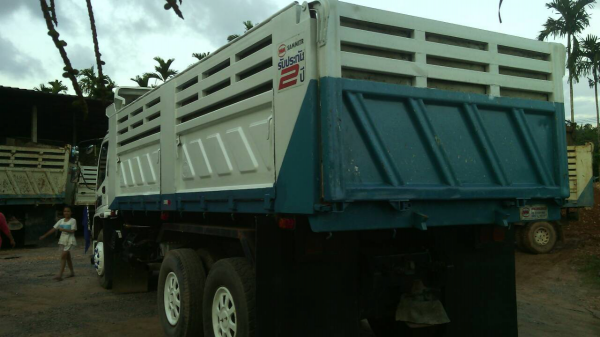 ขายรถบรรทุก 22 ล้อ พ่วงแม่ลูกดั๊มพ์ ISUZU DECA 320 แรงม้าปี 2551 ลูกพ่วงสามมิตร 3 เพลา ราคา 2000000