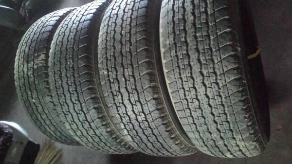 255/65R17 BRIDGESTONE DUELER H/T 840 ชุด 4 เส้น tel.081-427-3941 ไอดีไลน์ autobot107