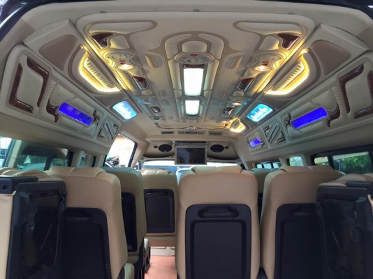 โทร 0922726669 คุณตันหยง รถตู้เบสมือสองฝั่งธน รถตู้ดีเซลล์ ปี 2006 แต่งวีไอพี ราคา 669000 บาท