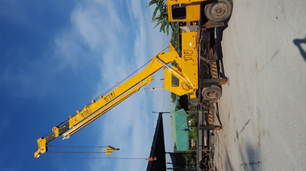 ขายรถเครน11ตันทะเบียนเต็มรถใช้งานได้ดี