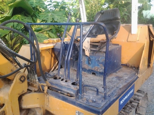 komatsu pc30 เครื่องดี ปั๊มดี ใช้งานได้ปรกติ komatsu pc30 เครื่องดี ปั๊มดี ใช้งานได้ปรกติ