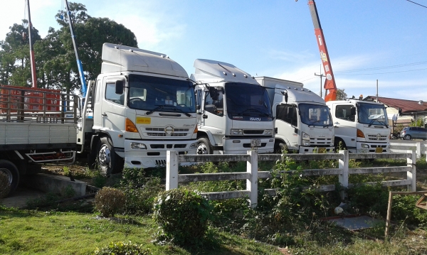 ศูนย์รวมรถบรรทุก มวกเหล็ก สระบุรี