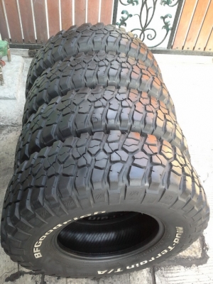 BF KM2 USA. 31/10.5/15 ปี10 สภาพสวยๆ 1ชุด