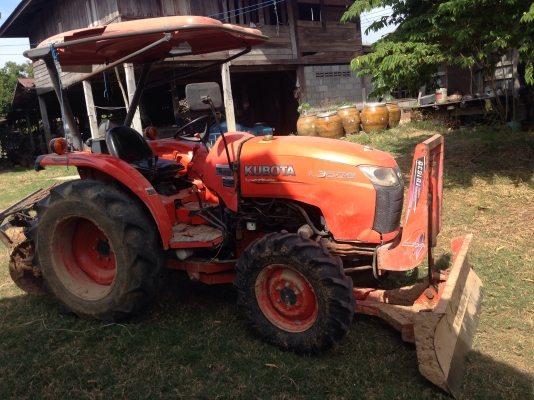 รถไถ KUBOTA L3608 (ราคา248,000บาท) มีภาพวีดีโอ สภาพพร้อมใช้งานรถสวยสภาพเดิมๆ พร้อมอุปกรณ์ 2 รายการ ผ