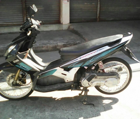 Nouvo ปี 48 เครื่องเดิม สีน้ำเงิน เทา  แน่นๆ มีเล่ม เอกสารครบ  โทร. 02-9165022,099-0812001