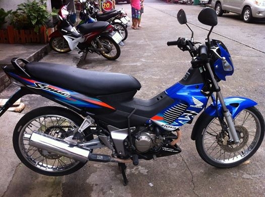 Sonicปี 46 สตาร์ทมือ รถสวยมาก เครื่องเดิม แน่นๆ มีเล่ม เอกสารครบ ไม่ผิดหวังแน่นอน โทร. 02-9165022,099-0812001