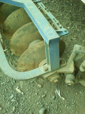 9800 บาท รถไถฟอร์ด. 7*26  ถูกๆ มายกไปเลยครับ