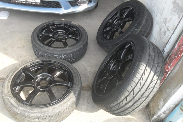 ล้อแม็ก17นิ้ว4รู100/114 พร้อมยาง สวยๆ 4 ล้อ ราคา 6450 บาท