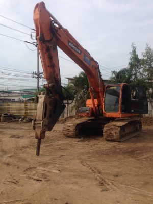 ขายDOOSAN DX225/BREAKER Y'2011 ขายDOOSAN DX225/BREAKER Y'2011
