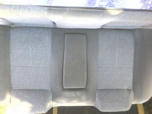 ขายด่วนเบาะหลัง ae111 สภาพสวย ไม่ฉีก ไม่ขาด