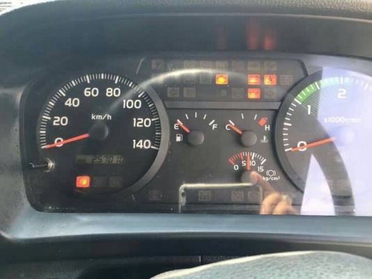 ขาย 10 ล้อ ฮีโน่เมก้า ซีรี่ 500 ปี 56 ตู้เย็นพร้อมเครื่องทำความเย็น ยาว 7.50 ม. สนใจติดต่อ 081-9420141  ,  081-5715326