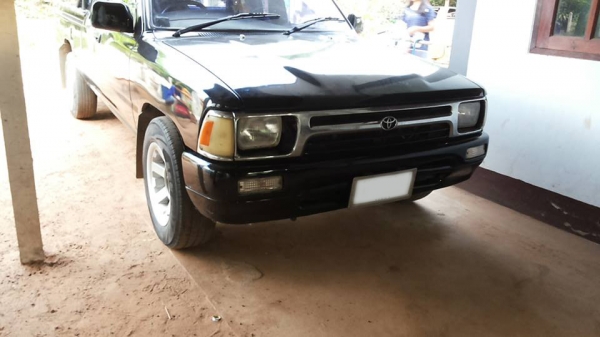 **89,500 บ.ต่อรอง/// TOYOTA ไมตี้เอ็กซ์แค็ป 2.5 ปี93 อ.ว.ท.ม. เอกสารเล่มทะเบียน **ขาย TOYOTA MIGHTY-X 2.5 กระบะแค็ปยอดนิยม รถสวยมีเสน่ห์ พร้อมใช้งาน TOYOTA HILUX MIGHTY-X 2.5 GL X-TRACAB MT ปี36/93 เครื่องเดิม เกียร์เดิม ครับ เครื่อง2L 2.5 แน่น แห้ง แรงดี