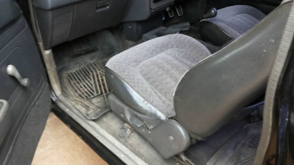 **89,500 บ.ต่อรอง/// TOYOTA ไมตี้เอ็กซ์แค็ป 2.5 ปี93 อ.ว.ท.ม. เอกสารเล่มทะเบียน **ขาย TOYOTA MIGHTY-X 2.5 กระบะแค็ปยอดนิยม รถสวยมีเสน่ห์ พร้อมใช้งาน TOYOTA HILUX MIGHTY-X 2.5 GL X-TRACAB MT ปี36/93 เครื่องเดิม เกียร์เดิม ครับ เครื่อง2L 2.5 แน่น แห้ง แรงดี