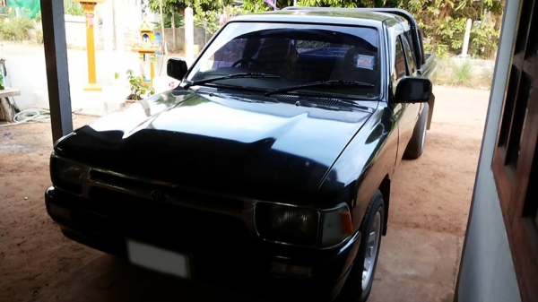 **89,500 บ.ต่อรอง/// TOYOTA ไมตี้เอ็กซ์แค็ป 2.5 ปี93 อ.ว.ท.ม. เอกสารเล่มทะเบียน **ขาย TOYOTA MIGHTY-X 2.5 กระบะแค็ปยอดนิยม รถสวยมีเสน่ห์ พร้อมใช้งาน TOYOTA HILUX MIGHTY-X 2.5 GL X-TRACAB MT ปี36/93 เครื่องเดิม เกียร์เดิม ครับ เครื่อง2L 2.5 แน่น แห้ง แรงดี