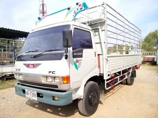6 ล้อกลาง  HINO  *ซุปเปอร์เสี่ย*  FC2W 120 แรงม้า *ยาว 5.50 ม. * รถสวยเดิม+สวยจริง+พร้อมใช้งาน *รถห้างแท้*  มีเล่มพร้อมโอน *