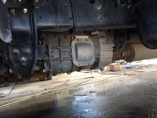 ขายหกล้อ240 แรงตู้10 บานจดปี 2556 ยาว7.30 ขาย สด ผ่อน