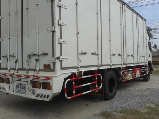 ขายรถ 6ล้อISUZU FTR CNG ตู้10บาน ปี2012 เครื่อง240แรงม้า ตู้ยาว 7.50เมตร