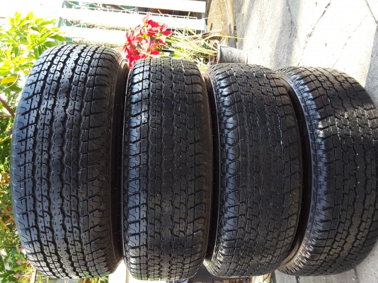 ล้อ chave ขอบ  17 พร้อมยาง bridgestone 255 65 17 ชุดล่ะ 17500