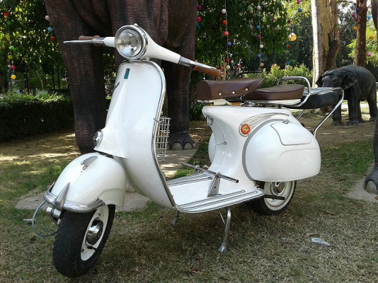 ขาย vespa 64 รถแปลงมาจากสปริ้นตัวp เครื่องดี ทะเบียนพร้อมโอน มีรูปครับ