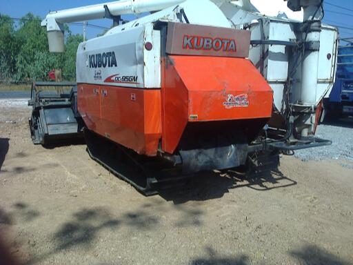 รถเกี่ยวคูโบต้า DC95