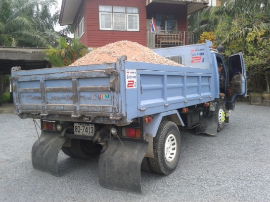 (ขายแล้วจ้าเสี่ยสมบูรณ์ ไป จ. นครศรีธรรมราช)6 ล้อดั้มอีซูสุ  120  แรงม้า  รถสวย  แอร์เย็น เบรกเทฟฟี่ พ.เวอร์  พร้อมใช้งาน