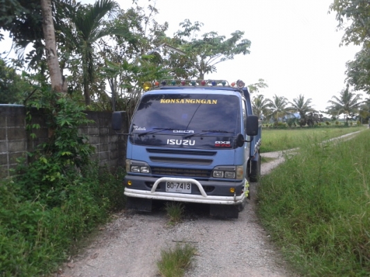 (ขายแล้วจ้าเสี่ยสมบูรณ์ ไป จ. นครศรีธรรมราช)6 ล้อดั้มอีซูสุ  120  แรงม้า  รถสวย  แอร์เย็น เบรกเทฟฟี่ พ.เวอร์  พร้อมใช้งาน