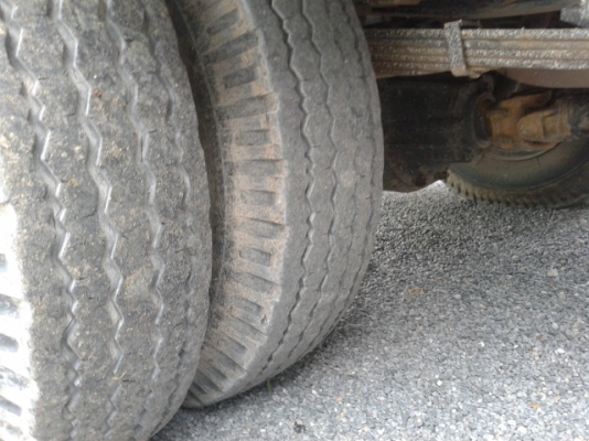 (ขายแล้วจ้าเสี่ยสมบูรณ์ ไป จ. นครศรีธรรมราช)6 ล้อดั้มอีซูสุ  120  แรงม้า  รถสวย  แอร์เย็น เบรกเทฟฟี่ พ.เวอร์  พร้อมใช้งาน