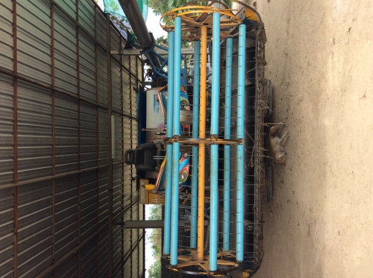 ขายรถเกี่ยวข้าว