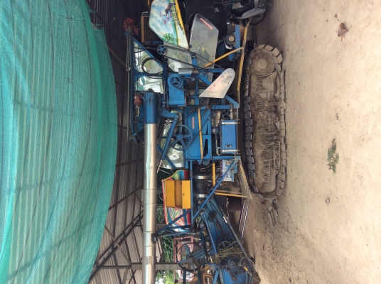 ขายรถเกี่ยวข้าว