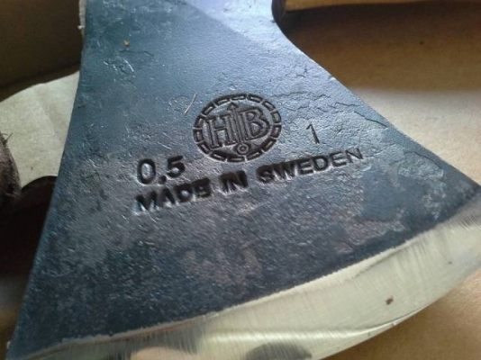 ขายขวานเสือ1 1/4ปอน HULT'S CELEBRATED AXES. MADE IN SWEDEN.